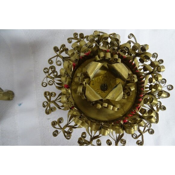 Vintage Lot of Tramp Art Tin Miniature Dollhouse Furniture & Candle Holders - Picture 8 of 9